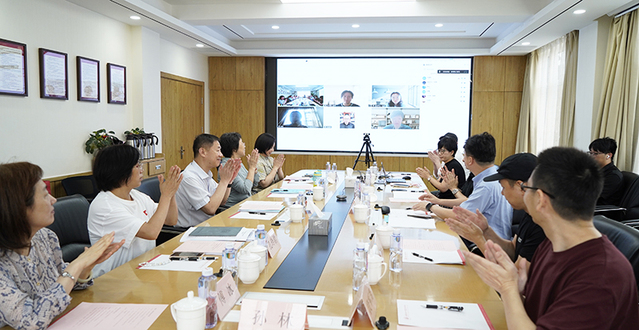 聚焦文化產(chǎn)業(yè)發(fā)展，共商人才培養(yǎng)新篇——學(xué)校成功舉辦新增版權(quán)經(jīng)紀(jì)專(zhuān)業(yè)專(zhuān)家評(píng)審論證會(huì)